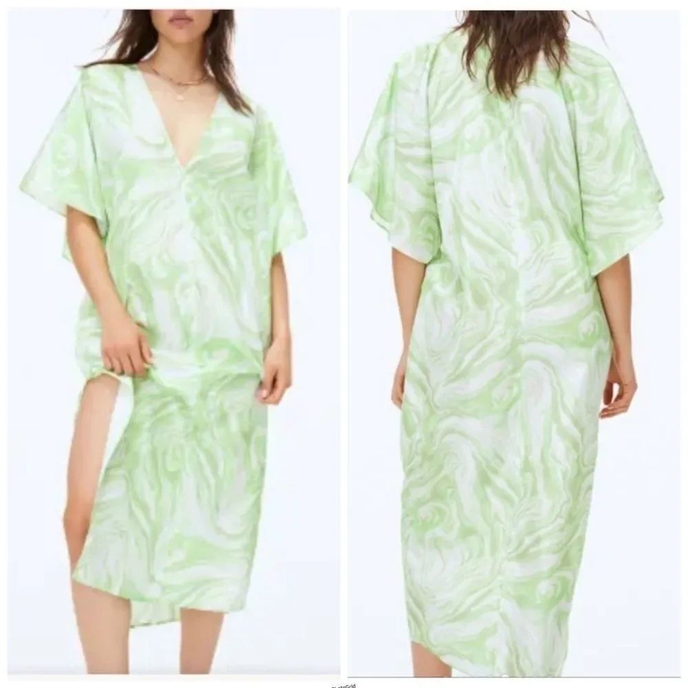 H&M Green and White Marble V-Neck Kaftan Dress